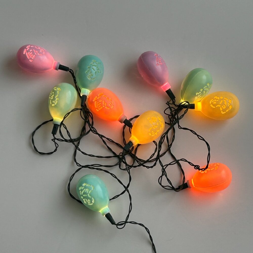 Happy Easter Blow Mold 10 Egg String Light Set Chick Duck Cutout Plastic Vintage